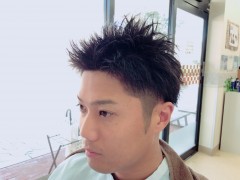 ベリーショートツーブロックスタイル 来店したお客様のヘアスタイル カットサロンadam取手店 提携コインパーキングあり