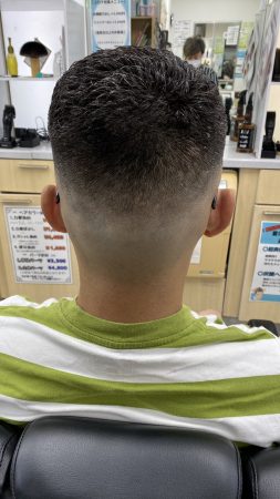 夏間近！！刈り上げ！アイロンパーマ！