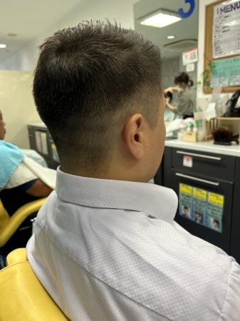 短髪 ビジネススタイル