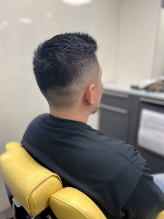 短髪　フェードスタイル