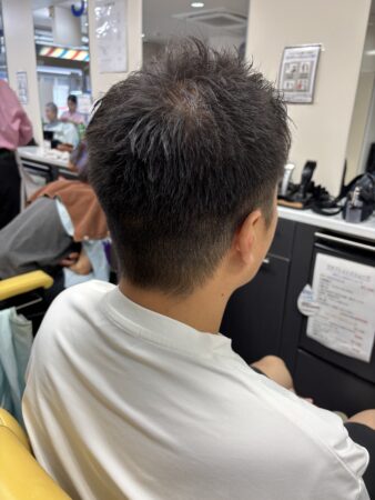 短髪 バリカン