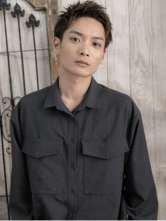 モッズヘアメンの眉カット
