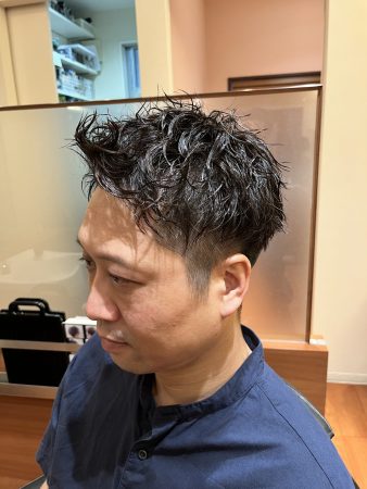 30代40代メンズパーマ　ショートスタイル