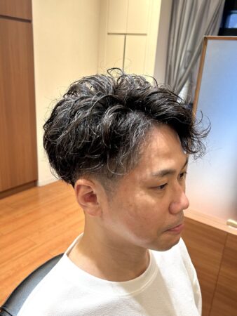 クセをいかしたメンズスタイル
