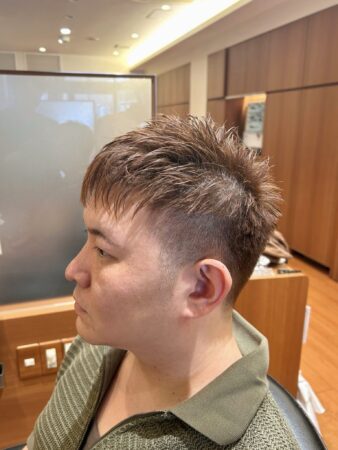 シンプル刈り上げショート