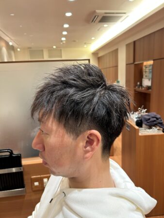 ソフトツイストで作る束感ショート、、、