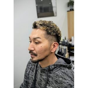 極道ウェーブ×金髪ハイライト！ 仙台 愛子