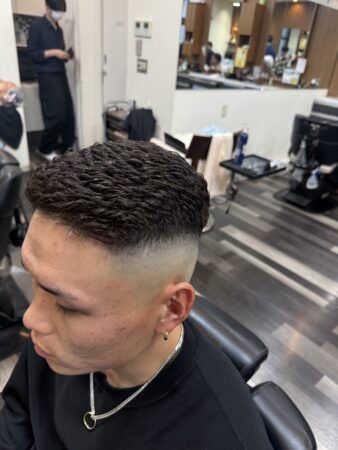 💈ヘアスタイル紹介、アイロンパーマ💈