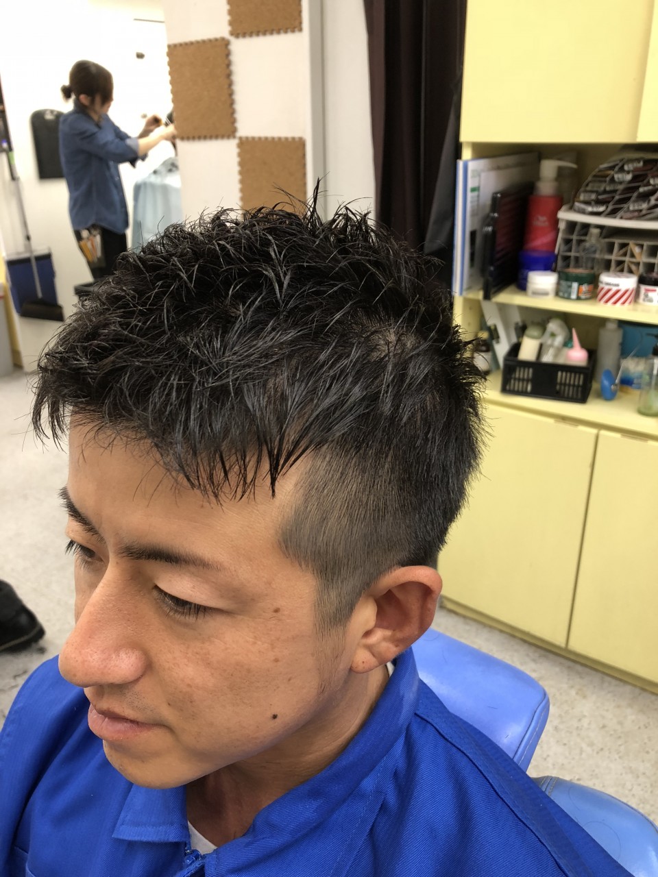 アイロンパーマ 濡れパンジェル仕上げ 来店したお客様のヘアスタイル The Barber Eroica 東浦和店 P5台あり