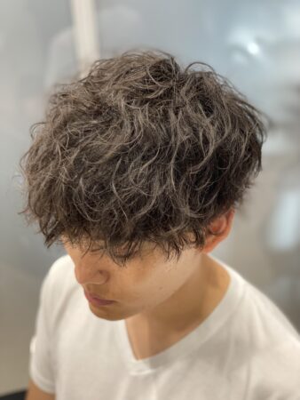 初心者にオススメ　チリチリしないツイストスパイラルパーマ