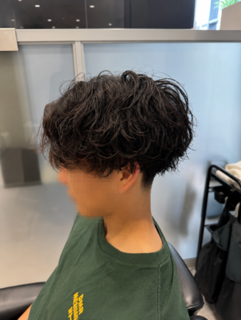 クルクルさせたくない方オススメ！波巻きパーマ